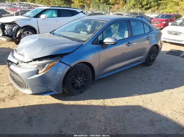 5YFEPMAE7MP223120 2021 TOYOTA COROLLA - Image 2