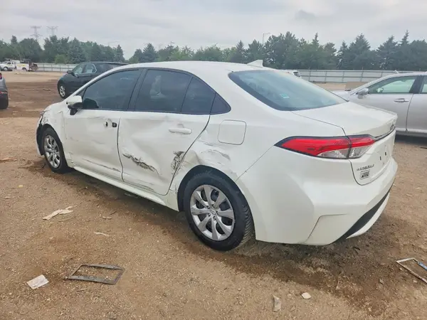 5YFEPMAE7MP226843 2021 TOYOTA COROLLA - Image 2