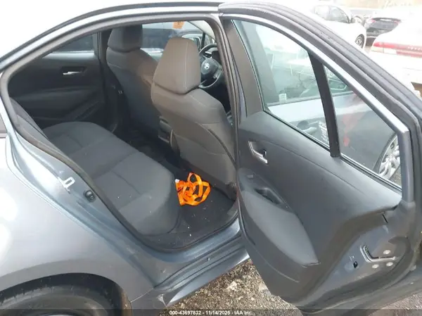 5YFEPMAE7MP227734 2021 TOYOTA COROLLA - Image 8