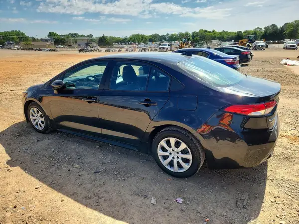5YFEPMAE7MP231136 2021 TOYOTA COROLLA - Image 2