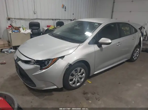 5YFEPMAE7MP234764 2021 TOYOTA COROLLA - Image 2