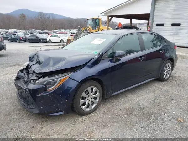 5YFEPMAE7MP240127 2021 TOYOTA COROLLA - Image 2
