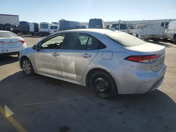 5YFEPMAE7MP245571 2021 TOYOTA COROLLA - Image 2