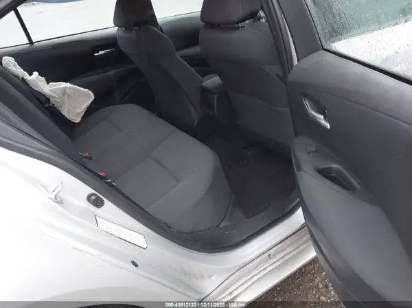 5YFEPMAE7MP252505 2021 TOYOTA COROLLA - Image 8