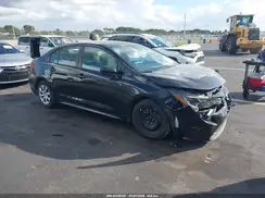 5YFEPMAE7MP256781 2021 TOYOTA COROLLA