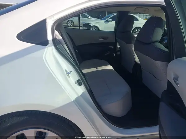 5YFEPMAE7MP260992 2021 TOYOTA COROLLA - Image 8