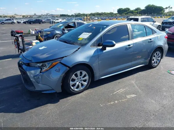 5YFEPMAE7MP265108 2021 TOYOTA COROLLA - Image 2