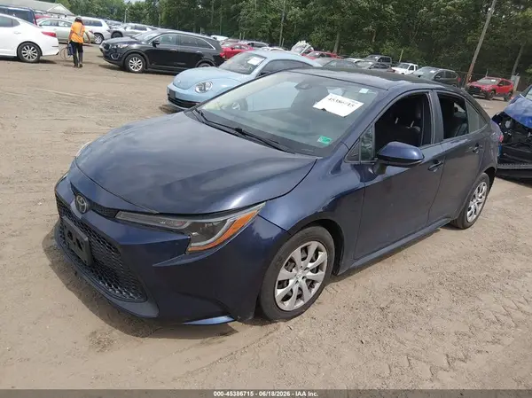 5YFEPMAE7MP269370 2021 TOYOTA COROLLA - Image 2