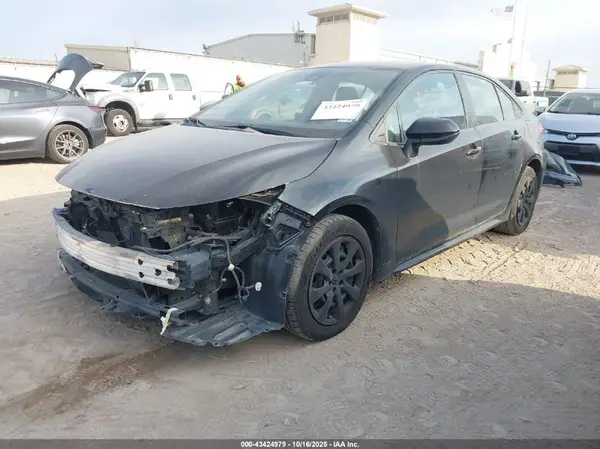 5YFEPMAE7MP270129 2021 TOYOTA COROLLA - Image 2