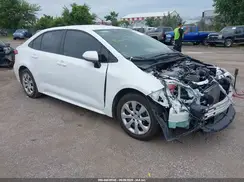 5YFEPMAE7NP275705 2022 TOYOTA COROLLA
