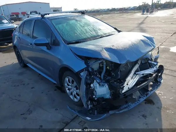 5YFEPMAE7NP275817 2022 TOYOTA COROLLA - Image 1