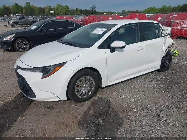 5YFEPMAE7NP277230 2022 TOYOTA COROLLA - Image 2