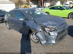 5YFEPMAE7NP280418 2022 TOYOTA COROLLA