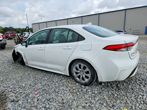 5YFEPMAE7NP285442 2022 TOYOTA COROLLA - Image 2