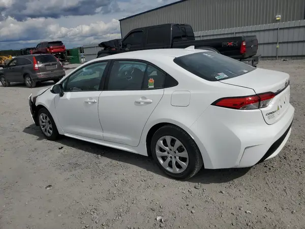 5YFEPMAE7NP293024 2022 TOYOTA COROLLA - Image 2
