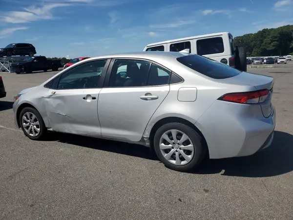 5YFEPMAE7NP294058 2022 TOYOTA COROLLA - Image 2
