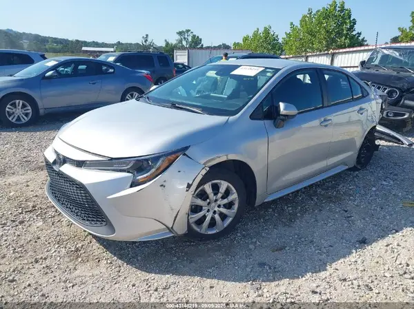 5YFEPMAE7NP294366 2022 TOYOTA COROLLA - Image 2