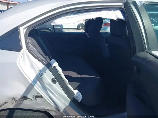 5YFEPMAE7NP294366 2022 TOYOTA COROLLA - Image 8