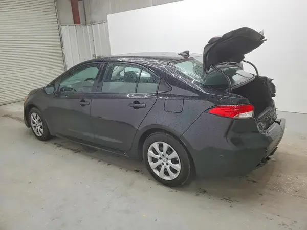 5YFEPMAE7NP297123 2022 TOYOTA COROLLA - Image 2