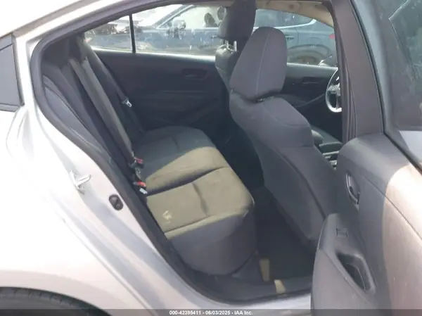 5YFEPMAE7NP297977 2022 TOYOTA COROLLA - Image 8
