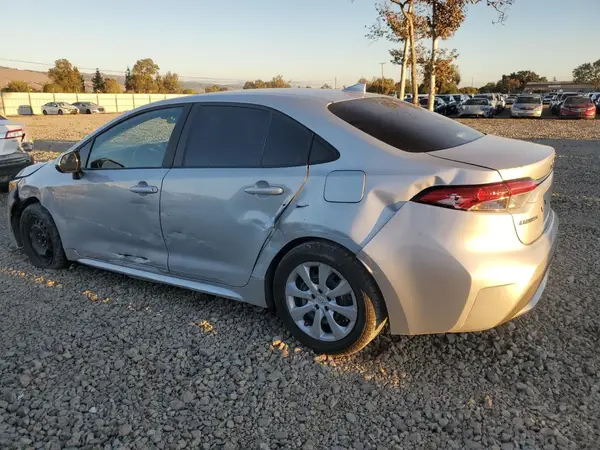 5YFEPMAE7NP308055 2022 TOYOTA COROLLA - Image 2
