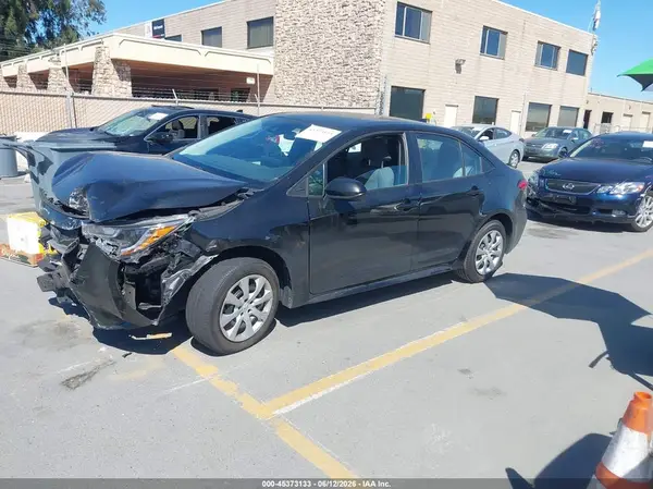 5YFEPMAE7NP309187 2022 TOYOTA COROLLA - Image 2