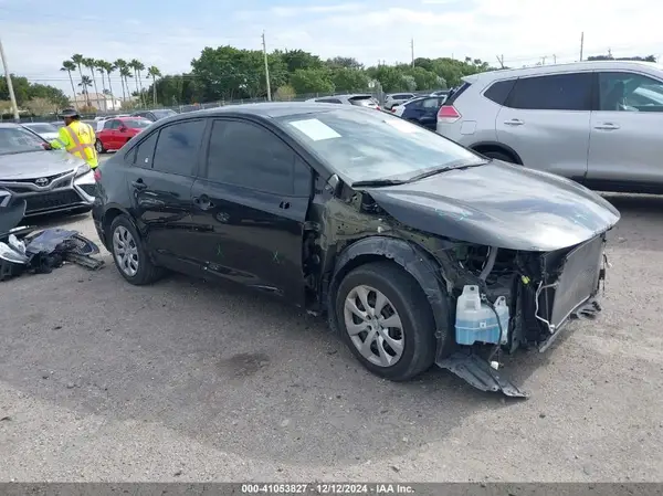 5YFEPMAE7NP311070 2022 TOYOTA COROLLA - Image 1