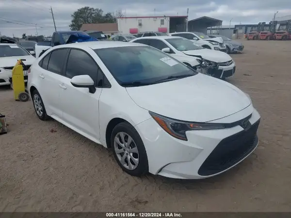 5YFEPMAE7NP312204 2022 TOYOTA COROLLA - Image 1