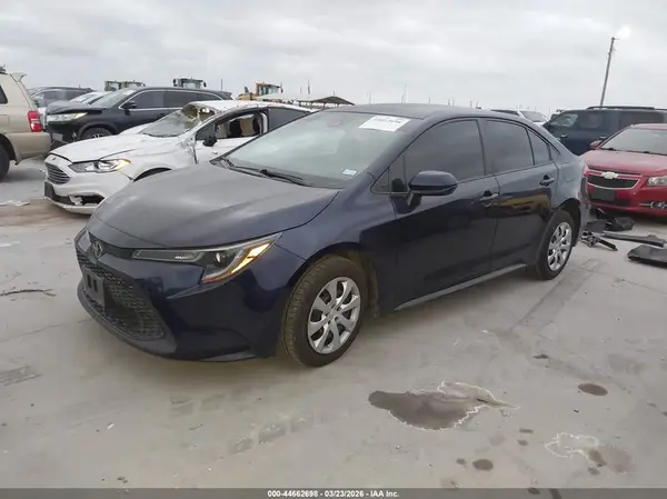 5YFEPMAE7NP323333 2022 TOYOTA COROLLA - Image 2