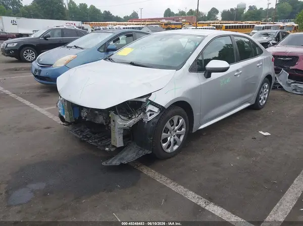 5YFEPMAE7NP326846 2022 TOYOTA COROLLA - Image 2