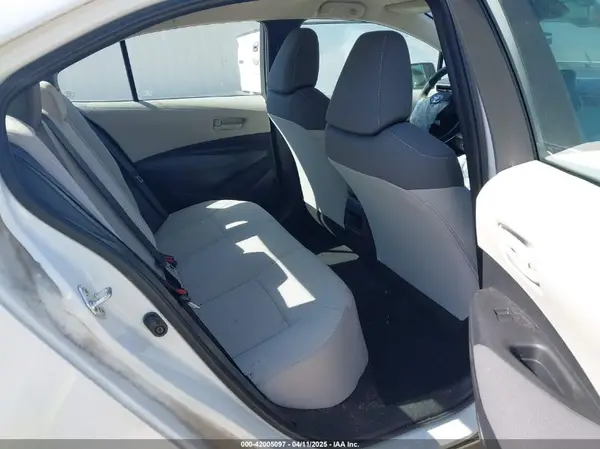 5YFEPMAE7NP339872 2022 TOYOTA COROLLA - Image 8