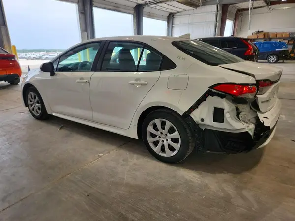 5YFEPMAE7NP340116 2022 TOYOTA COROLLA - Image 2