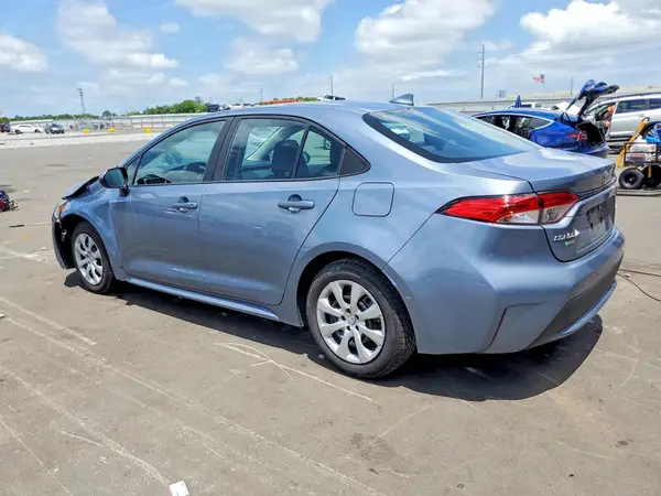 5YFEPMAE7NP341587 2022 TOYOTA COROLLA - Image 2