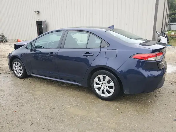 5YFEPMAE7NP344215 2022 TOYOTA COROLLA - Image 2