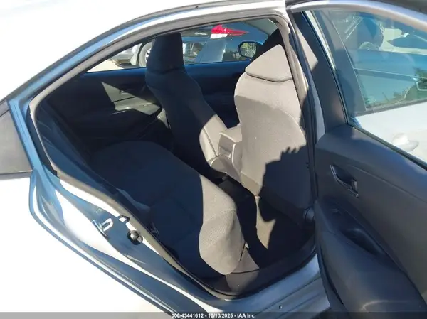 5YFEPMAE7NP347065 2022 TOYOTA COROLLA - Image 8