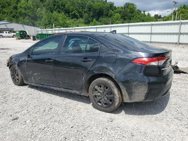 5YFEPMAE7NP350693 2022 TOYOTA COROLLA - Image 2