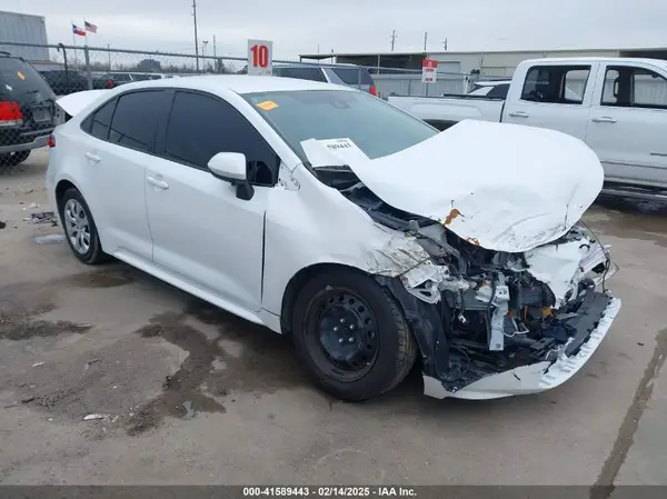 5YFEPMAE7NP355408 2022 TOYOTA COROLLA - Image 1