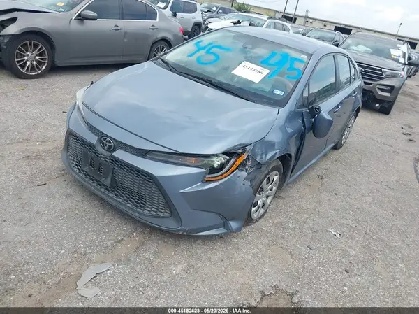 5YFEPMAE7NP358745 2022 TOYOTA COROLLA - Image 2