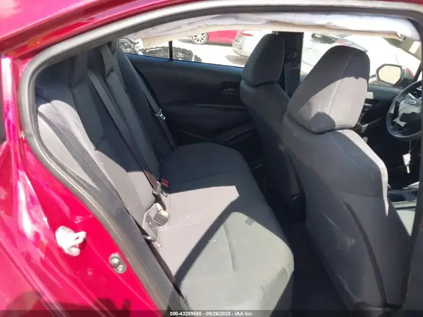 5YFEPMAE7NP368000 2022 TOYOTA COROLLA - Image 8