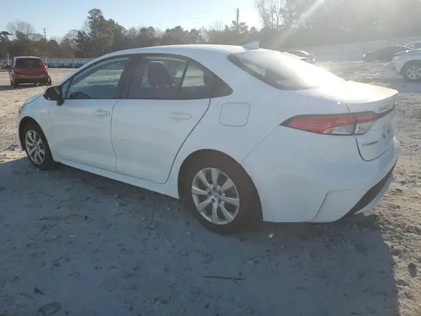 5YFEPMAE7NP374170 2022 TOYOTA COROLLA - Image 2