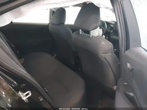 5YFEPMAE7NP375741 2022 TOYOTA COROLLA - Image 8