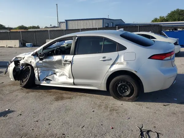 5YFEPMAE7NP379689 2022 TOYOTA COROLLA - Image 2