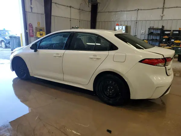 5YFEPMAE7NP380289 2022 TOYOTA COROLLA - Image 2