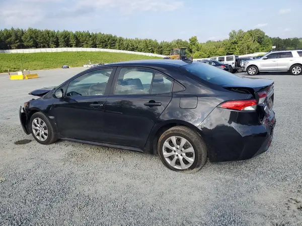 5YFEPMAE7NP380972 2022 TOYOTA COROLLA - Image 2