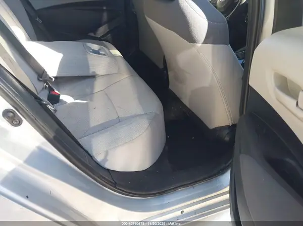 5YFEPMAE7NP383967 2022 TOYOTA COROLLA - Image 8