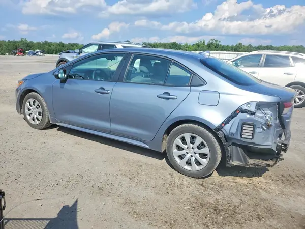 5YFEPMAE7NP385802 2022 TOYOTA COROLLA - Image 2