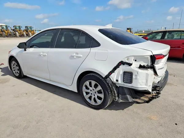 5YFEPMAE7NP391342 2022 TOYOTA COROLLA - Image 2