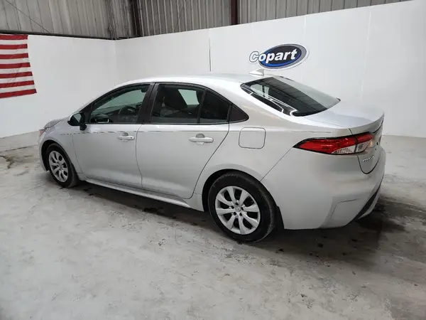 5YFEPMAE8MP152526 2021 TOYOTA COROLLA - Image 2