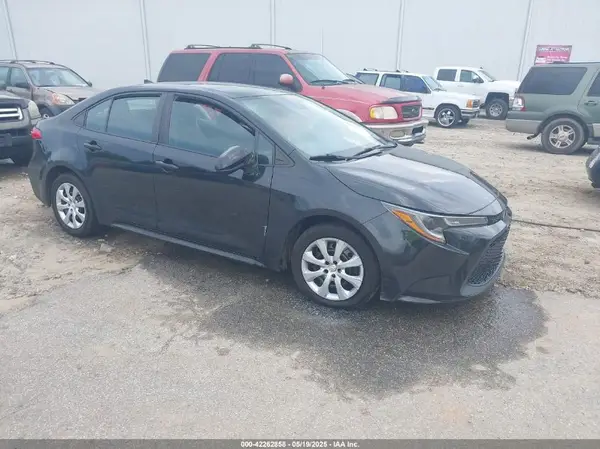5YFEPMAE8MP162103 2021 TOYOTA COROLLA - Image 1