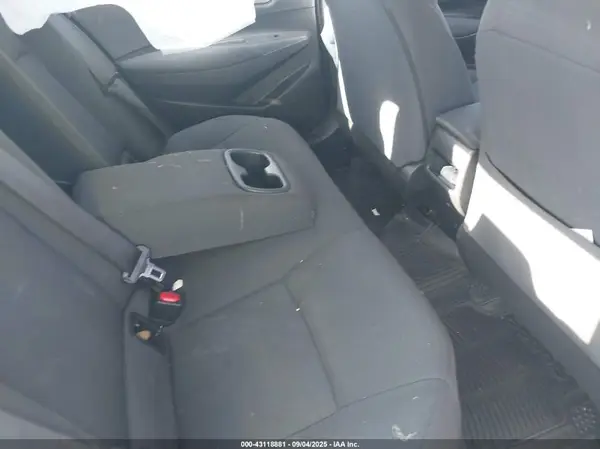 5YFEPMAE8MP164739 2021 TOYOTA COROLLA - Image 8